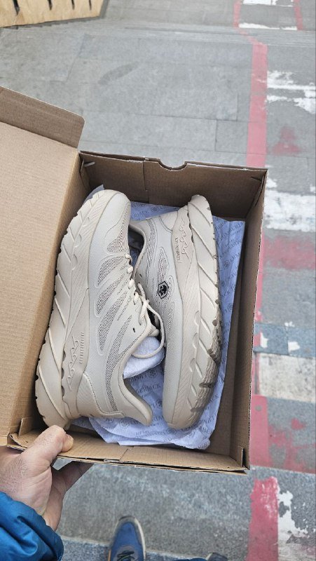 Мужские кроссовки