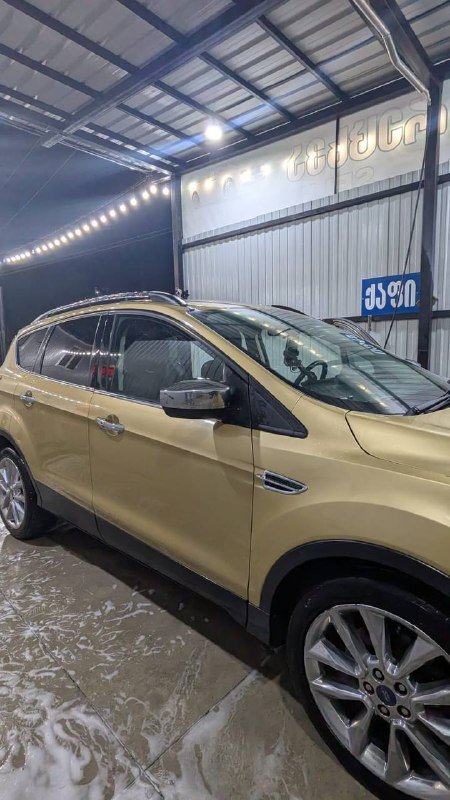 Ford Escape 1.6 бензин 2014 полный привод 3