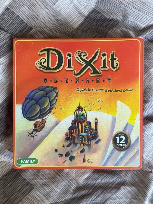 Настольная игра Dixit, What Do you Meme?, Фен, Кофеварка, Зонт, Комнатные растения 6