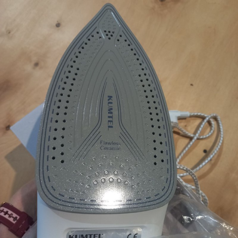 Утюг KUMTEL новый 3