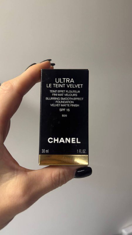 Тональный крем Chanel B20