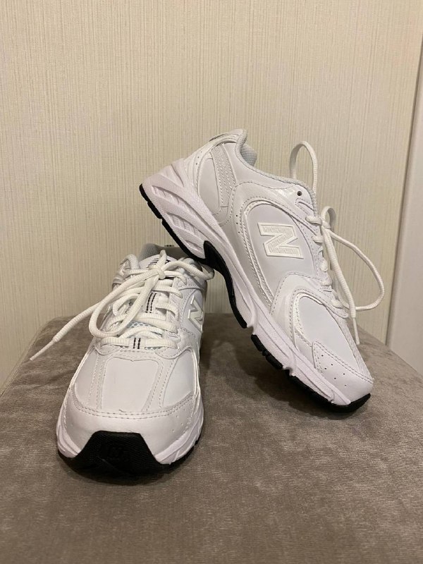 Кроссовки New Balance размер 37.5 белые новые 1
