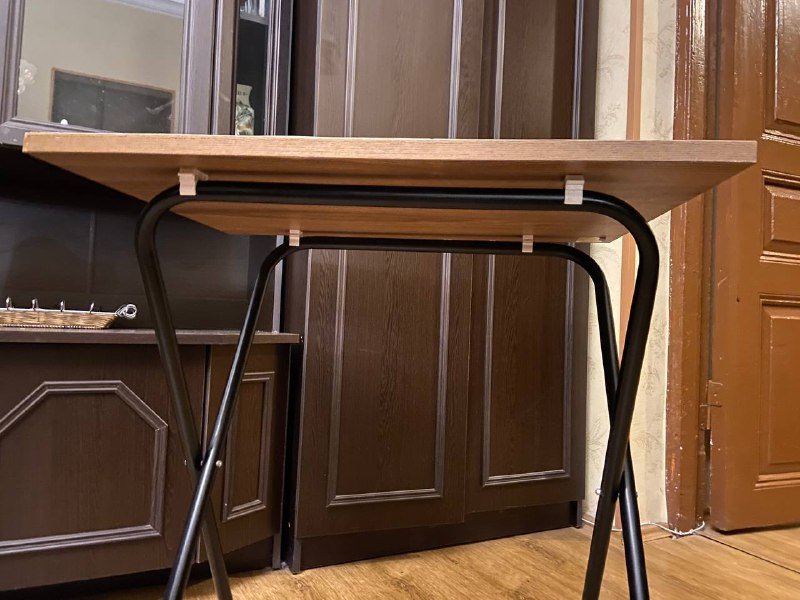 Журнальный столик 2