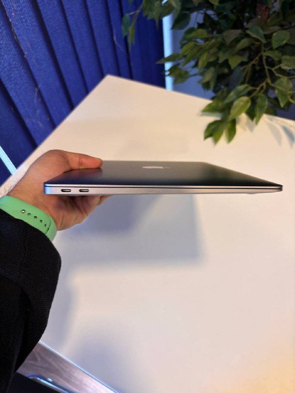 Macbook Air 2018 i5 8/128GB 4