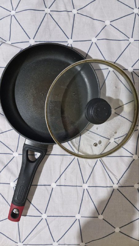 Сковородка с крышкой, придверный коврик, батут