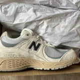 New Balance 2002R кроссовки 4