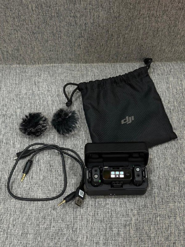 MagSafe экран, карта видеозахвата, HDMI кабель, микрофоны, рекордер 5