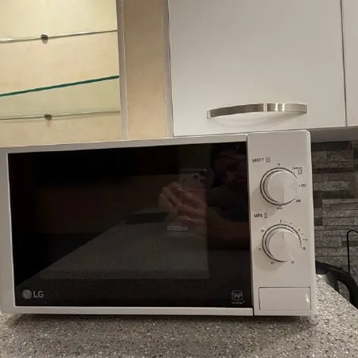 Микроволновка LG