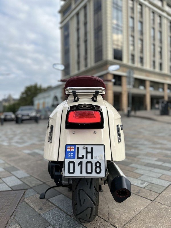 Скутер Royal Alloy GP125S ABS 9