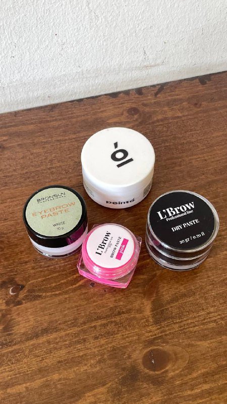 Пасты контурные, пигменты прямые, гель для бровей, подставки, стаканчики, чехол