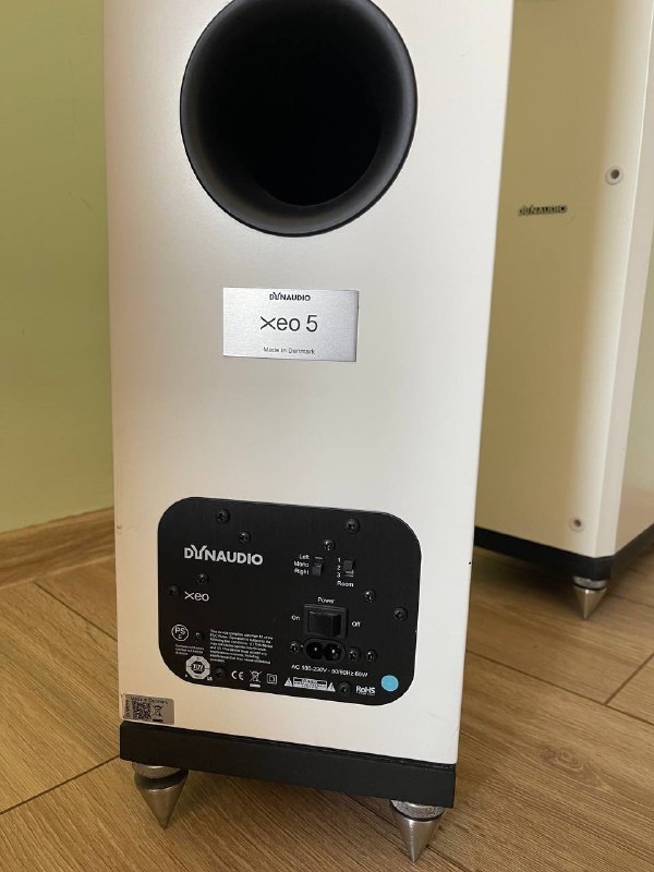 Акустическая пара Dynaudio Xeo 5, Xeo Hub, сетевой фильтр 2