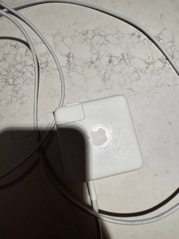 Оригинальный Apple 61W USB-C Power Adapter