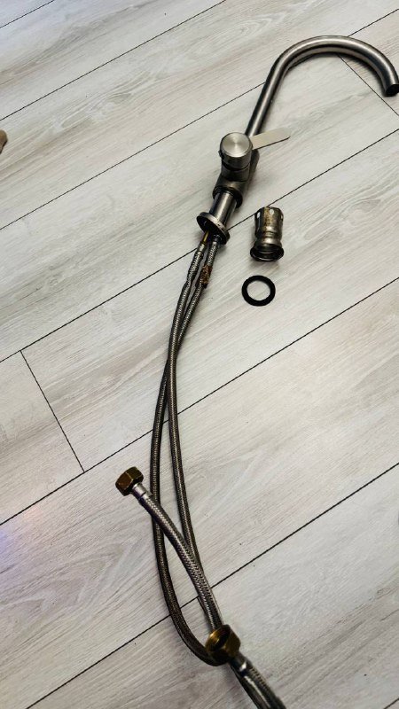 Кран рабочий для кухни