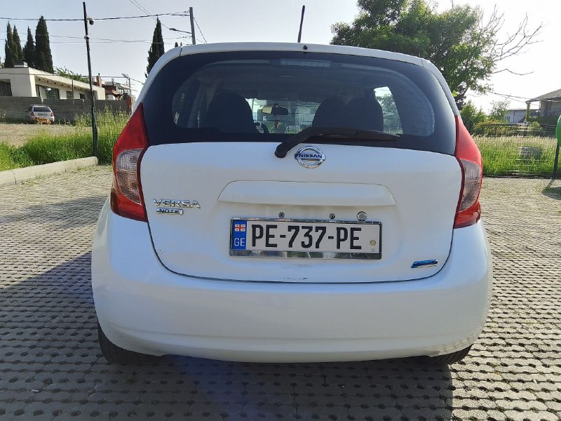 Nissan Versa 2014, 1.6 бензин, автомат 7