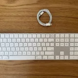 Apple Magic Keyboard with Touch ID 1