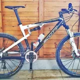 Scott Spark 10 full-carbon mountain bike 1