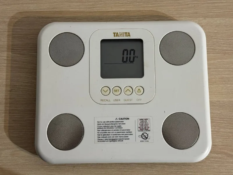 Напольные весы Tanita BC-730