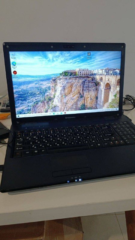 Lenovo ноутбук Intel 4GB RAM 250GB HDD