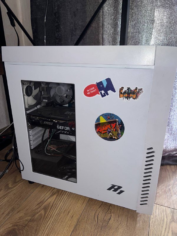 Блок питания Zalman GigaMax ZM750-GVII 750W, корпус Zalman R1 WHITE ATX Mid-Tower 3