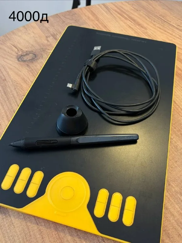 Графический планшет HS610 Smirnov Edition, стилус 1
