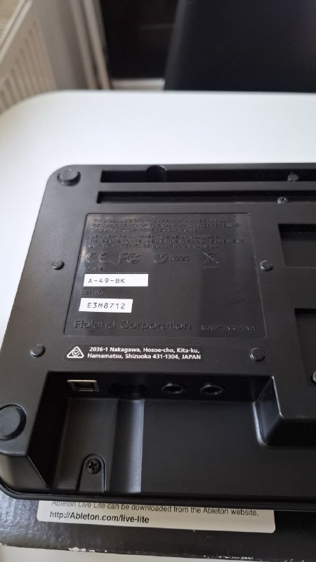 MIDI-клавиатура Roland A-49, USB-кабель, коробка 3