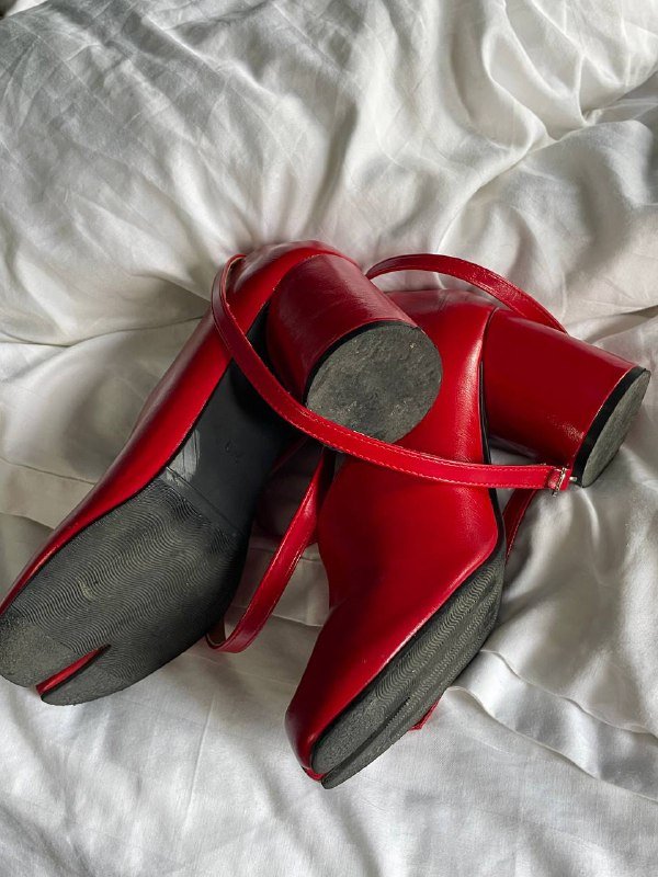 Женские красные туфли таби размер 38 2