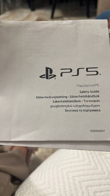Игровая приставка PS5 с играми и аксессуарами 4