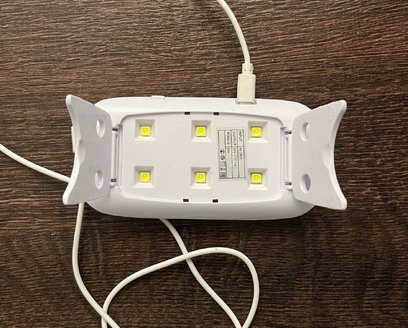 Портативная UV лампа для маникюра гель лака 2