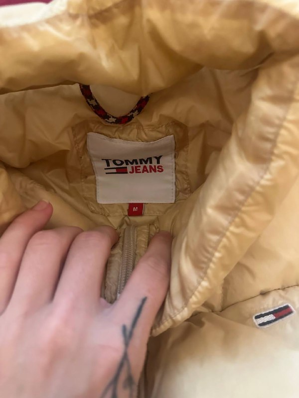 Футболка желтая Найк, Рубашка Найк 6.0, Футболка Ellesse, Куртка Tommy 7