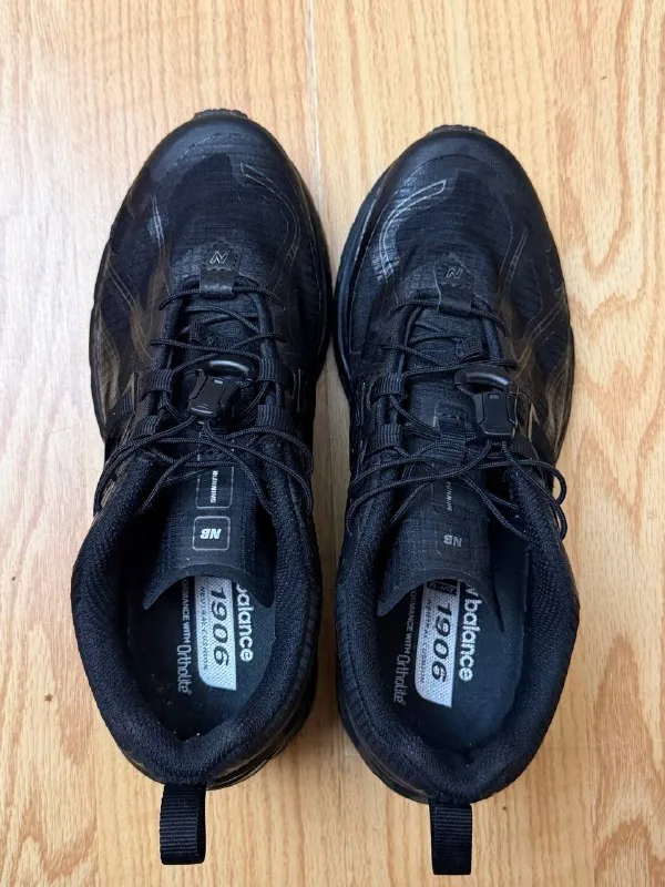 Кроссовки Asics и New Balance 1