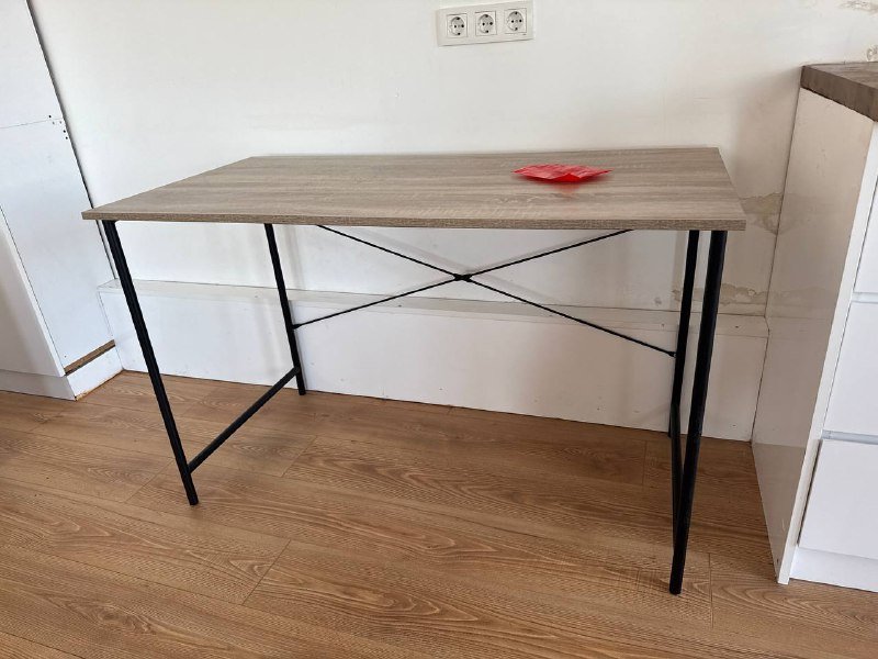 Стол jysk новый