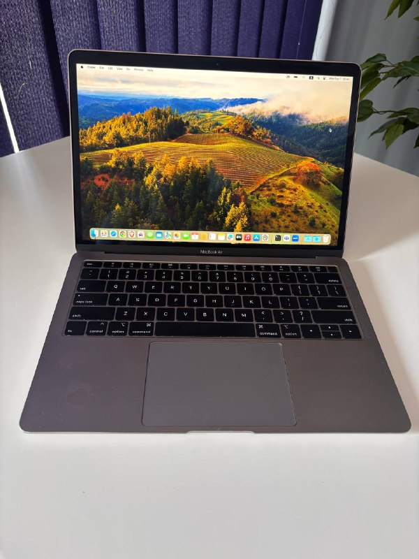 Macbook Air 2019 i5 8/128GB