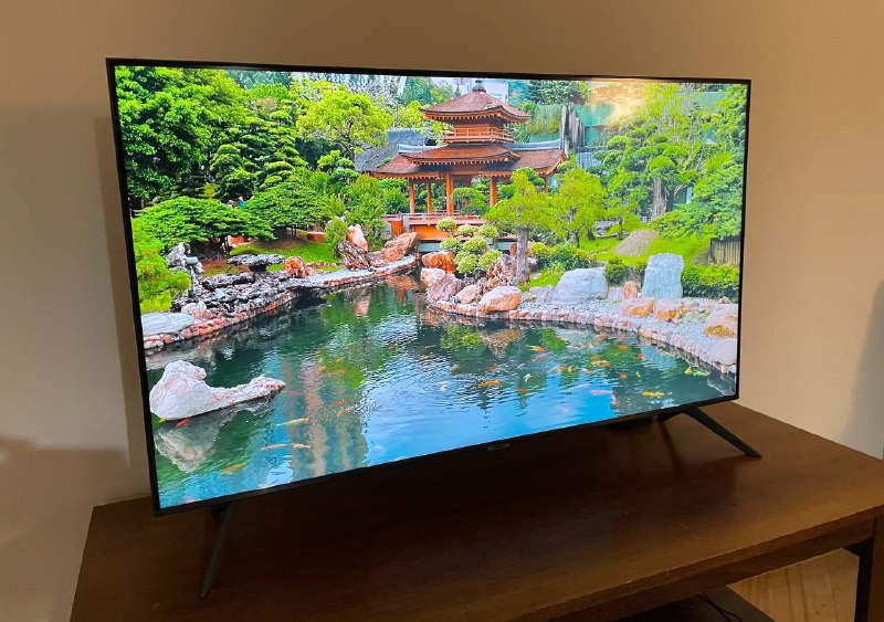 Телевизор Samsung AU7100 50" Smart UHD TV Black 3