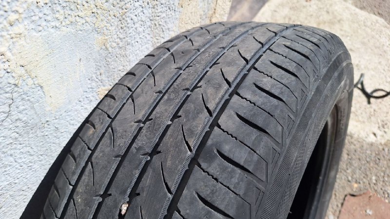 Комплект шин Toyo R16 205/60 б/у 4