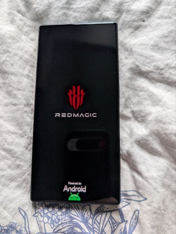 Red Magic 8 Pro