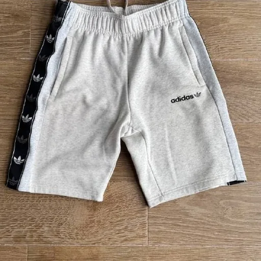 Шорты Adidas, Fear of God Essentials