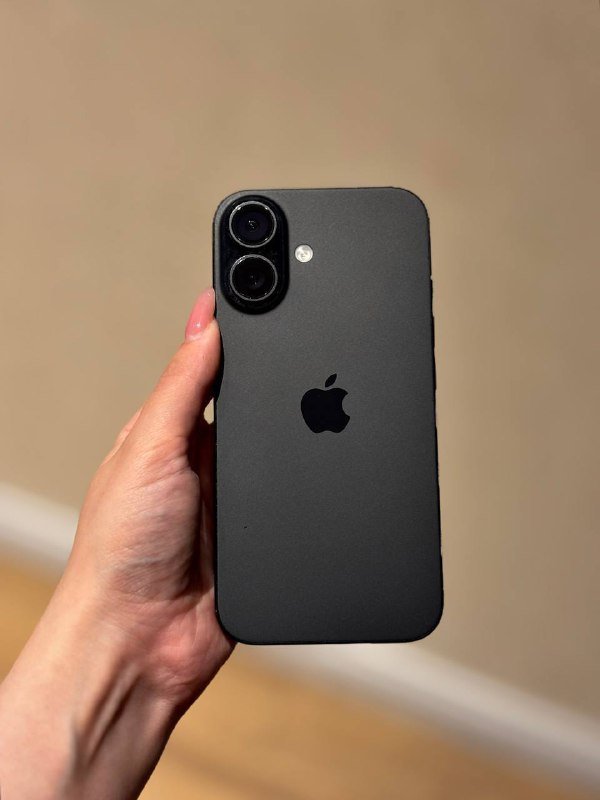 iPhone 16 128 GB, iPhone 13 Pro 128 GB 4