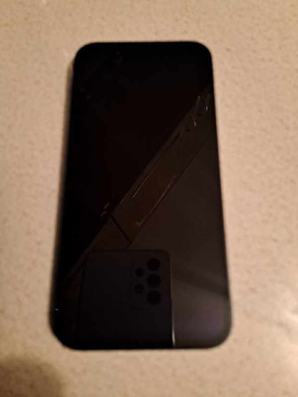 IPhone 13 (128GB) в идеальном состоянии