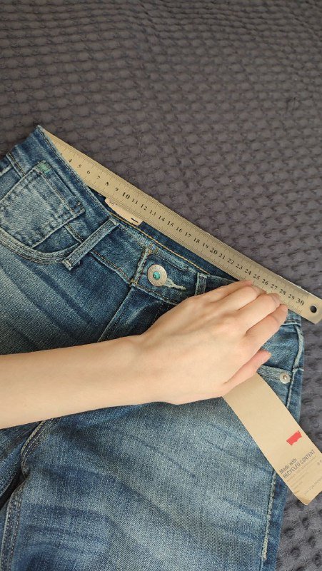 джинсы Levi's оригинал размер 25 новые 1