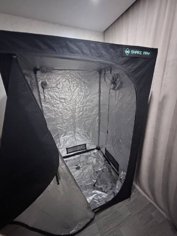 Гроубокс Snake Ray 120x120x200 и 2 лампы Mars Hydro TS 1000 2