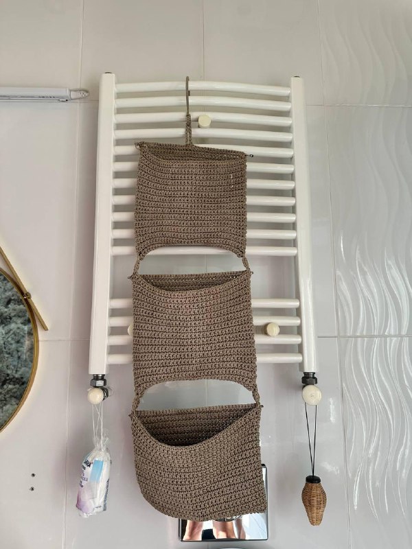 Подушка для изголовья, зеркало, робот пылесос, органайзер для ванны 5