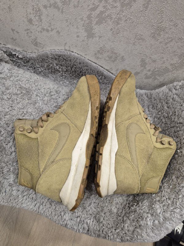 кеды lacoste 38, moschino love 37, nike manoa 38 8