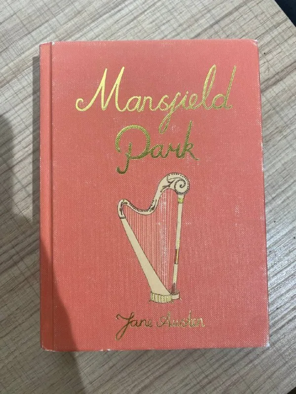 Книги Jane Austen, Делия Оуэнс, Эмили Карпентер, Карен Эбботт, Суджата Масси, Кэролайн Лоуренс, Оливия Мэннинг 1