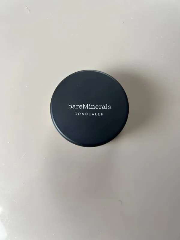 bareMinerals Well-Rested SPF 20 Eye Brightener 1