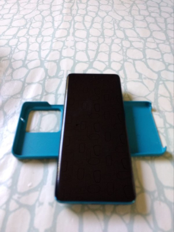 Motorolla Edge 40 neo 5g двухкартный 256Гб 12Гб рам 3