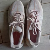 Женские кроссовки Adidas 2