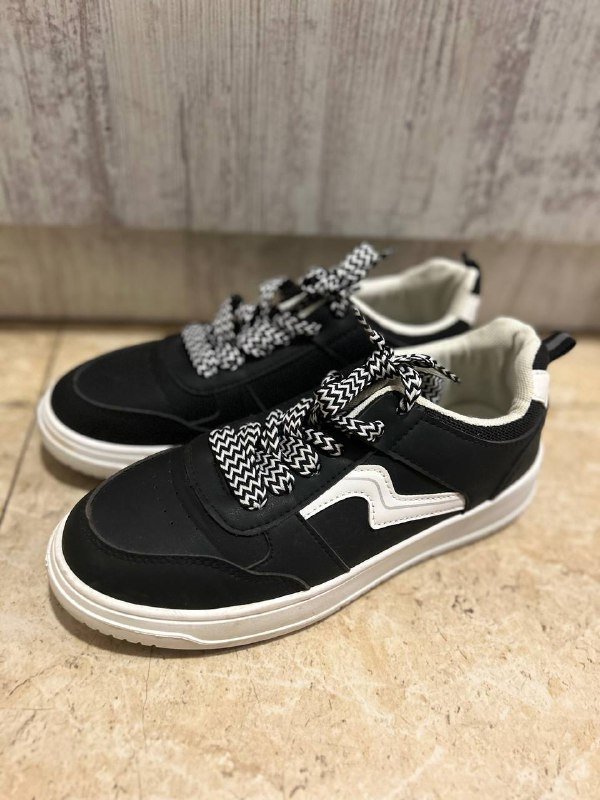 Кроссовки новые и мужские синие, спортивные 2