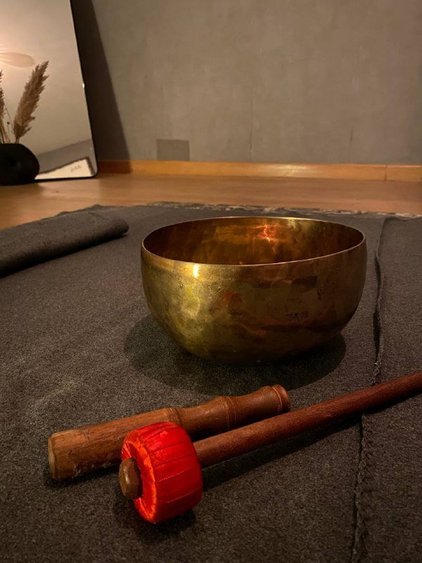 Большая тибетская поющая чаша