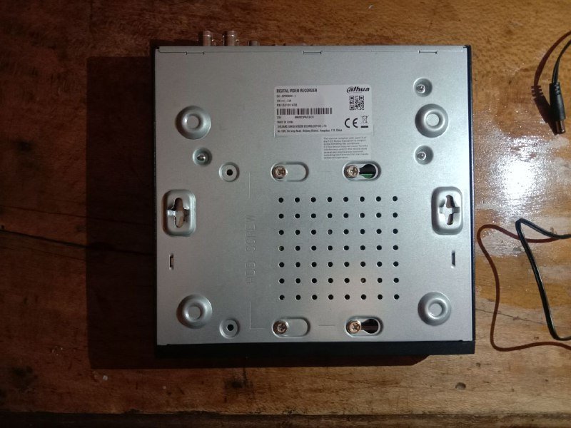 Регистратор Dahua DH-XVR1B04H-I 4