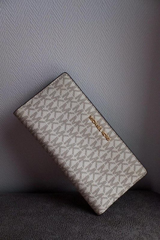 Оригинальный кошелек Michael Kors